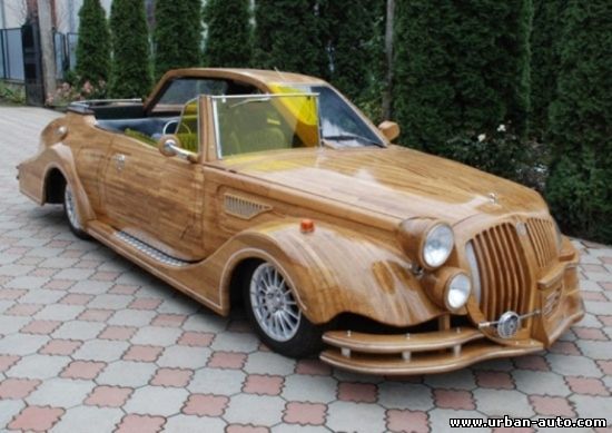 Деревянный автомобиль «made in Ukraine»